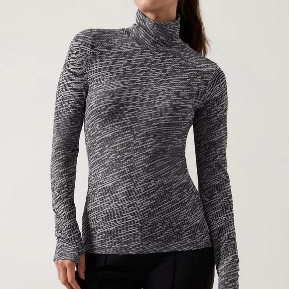 Athleta Tops - Athleta Flurry Seamless Turtleneck size XXS Wren Black